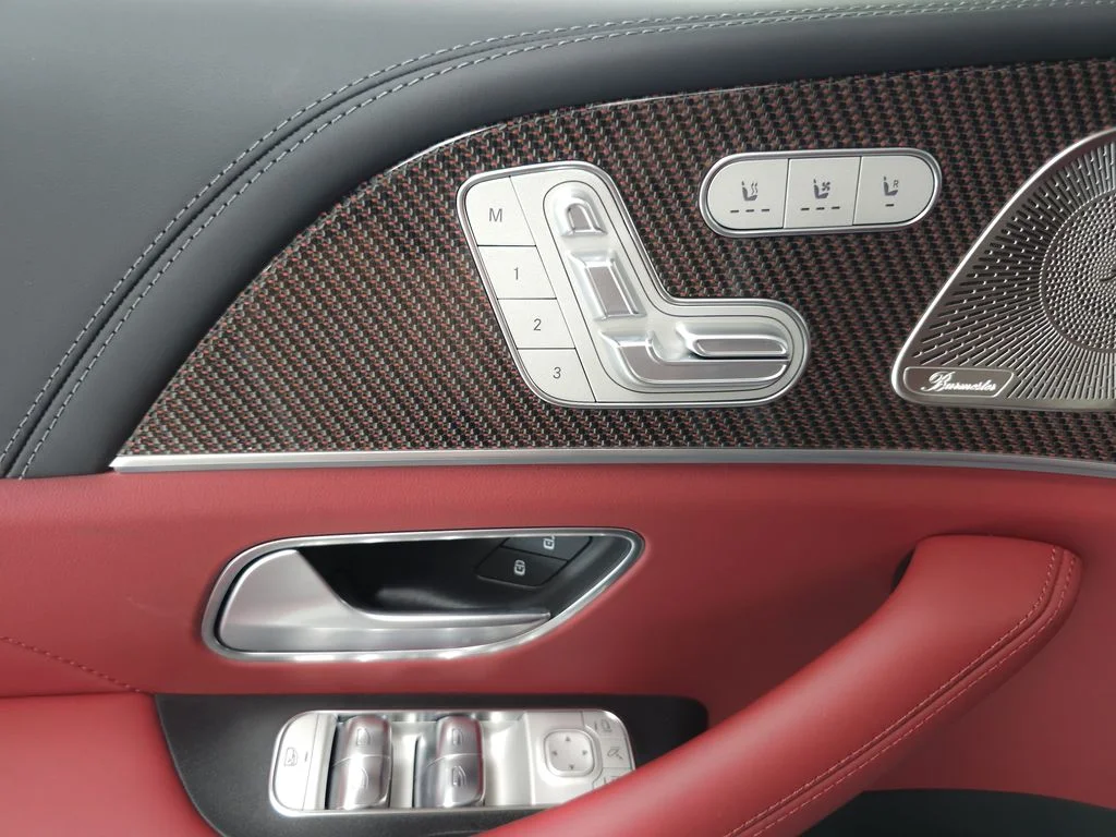Certified Used 2026 MANUFAKTUR Cirrus Silver Magno Mercedes-Benz GLS 63 AMG® image 6