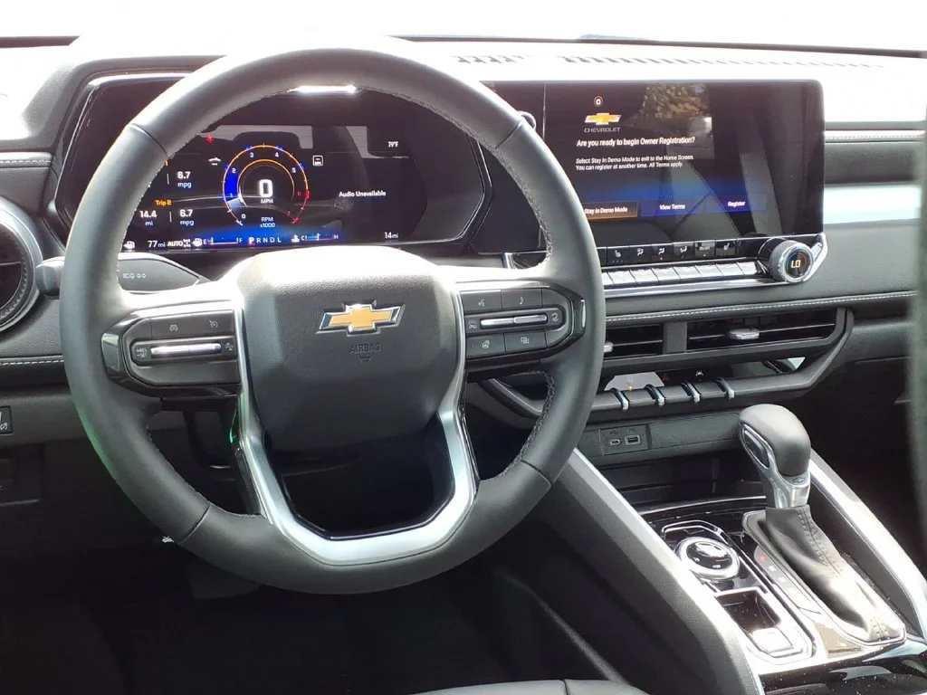 2026 Chevrolet Colorado LT - Photo 7