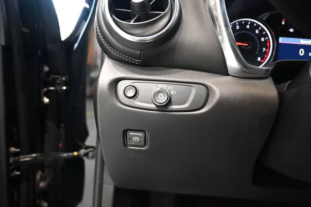 Used 2024 Black Chevrolet 2LT image 24