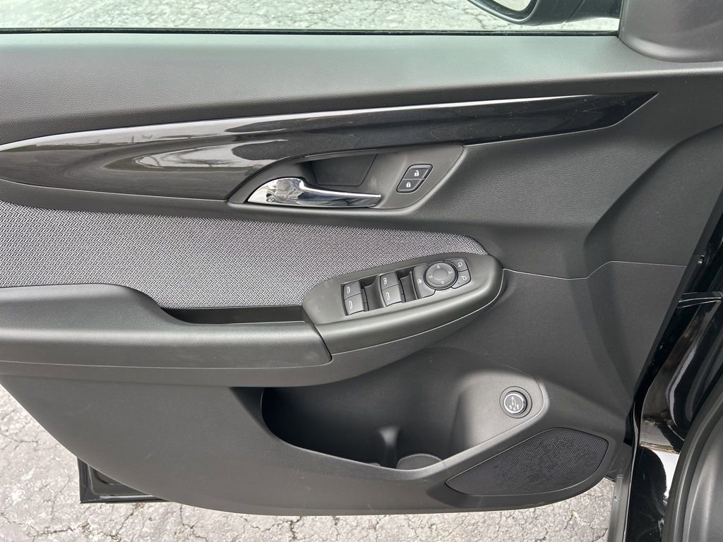 New 2026 Mosaic Black Metallic Chevrolet LT image 15