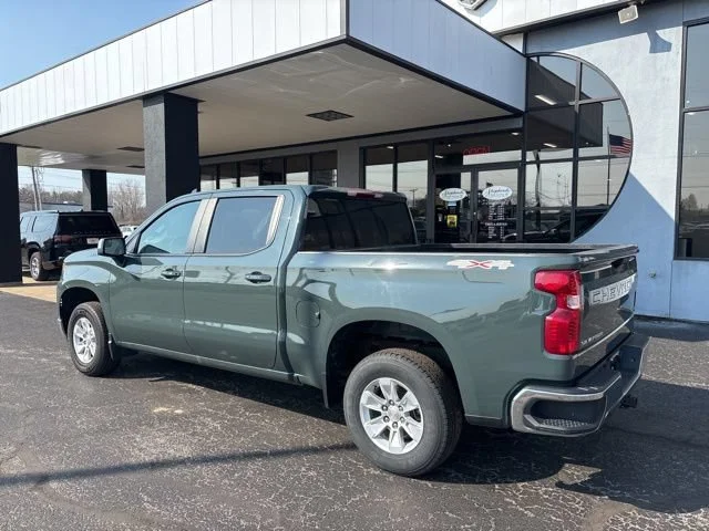 2025 Chevrolet Silverado 1500 LT - Photo 5