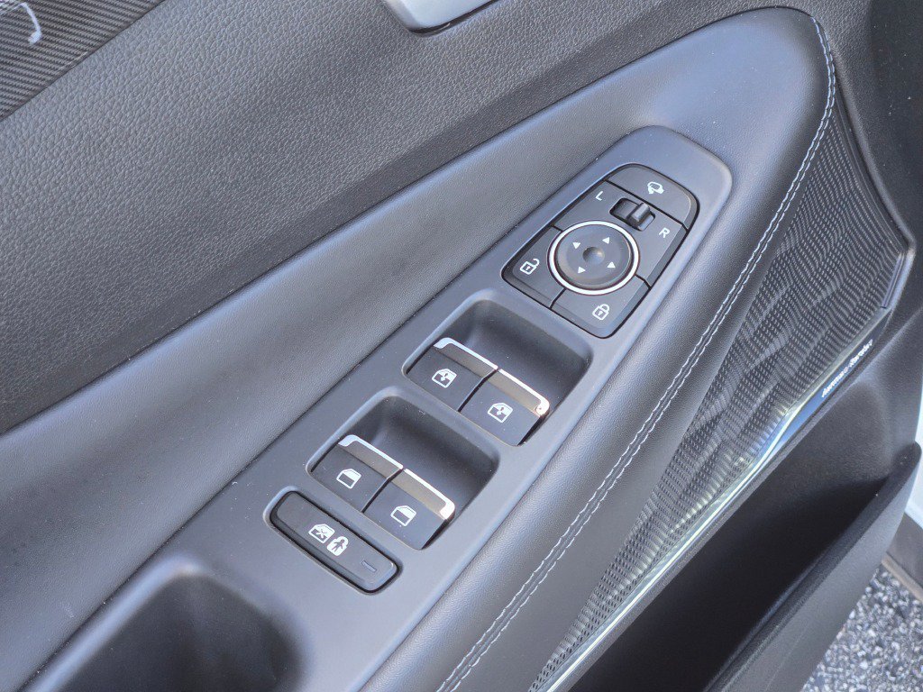 Used 2022 Quartz Hyundai Limited image 20