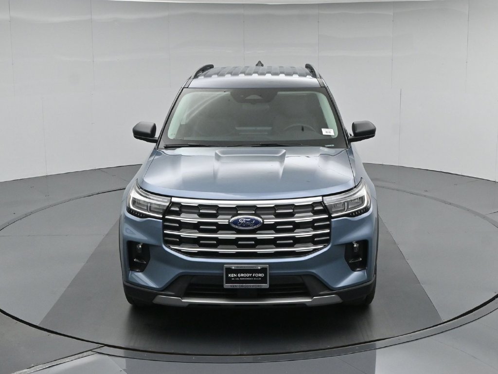 New 2026 Vapor Blue Metallic Ford Active image 42