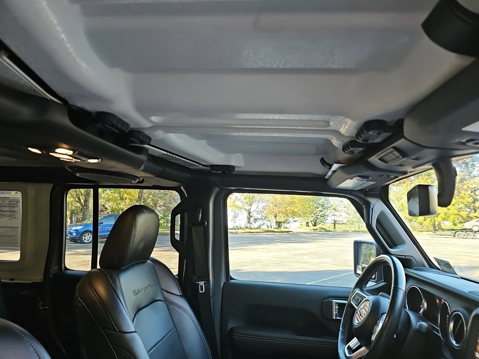 Certified Used 2023 Sting-Gray Clearcoat Jeep Sahara image 11