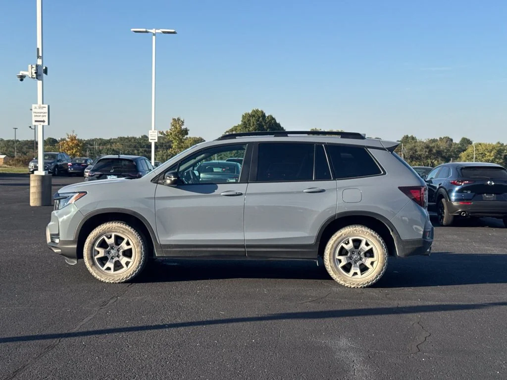 Used 2023 Gray Honda TrailSport image 7