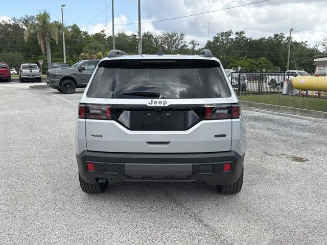 New 2026 Silver Zynith Clear-Coat Exterior Paint Jeep Overland image 5
