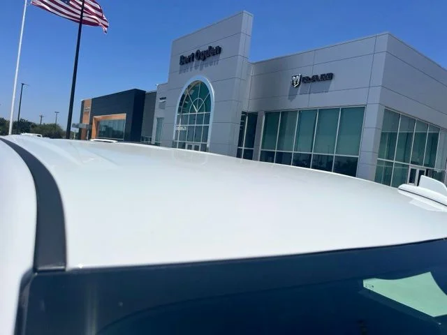 Used 2023 White GMC AT4 image 7