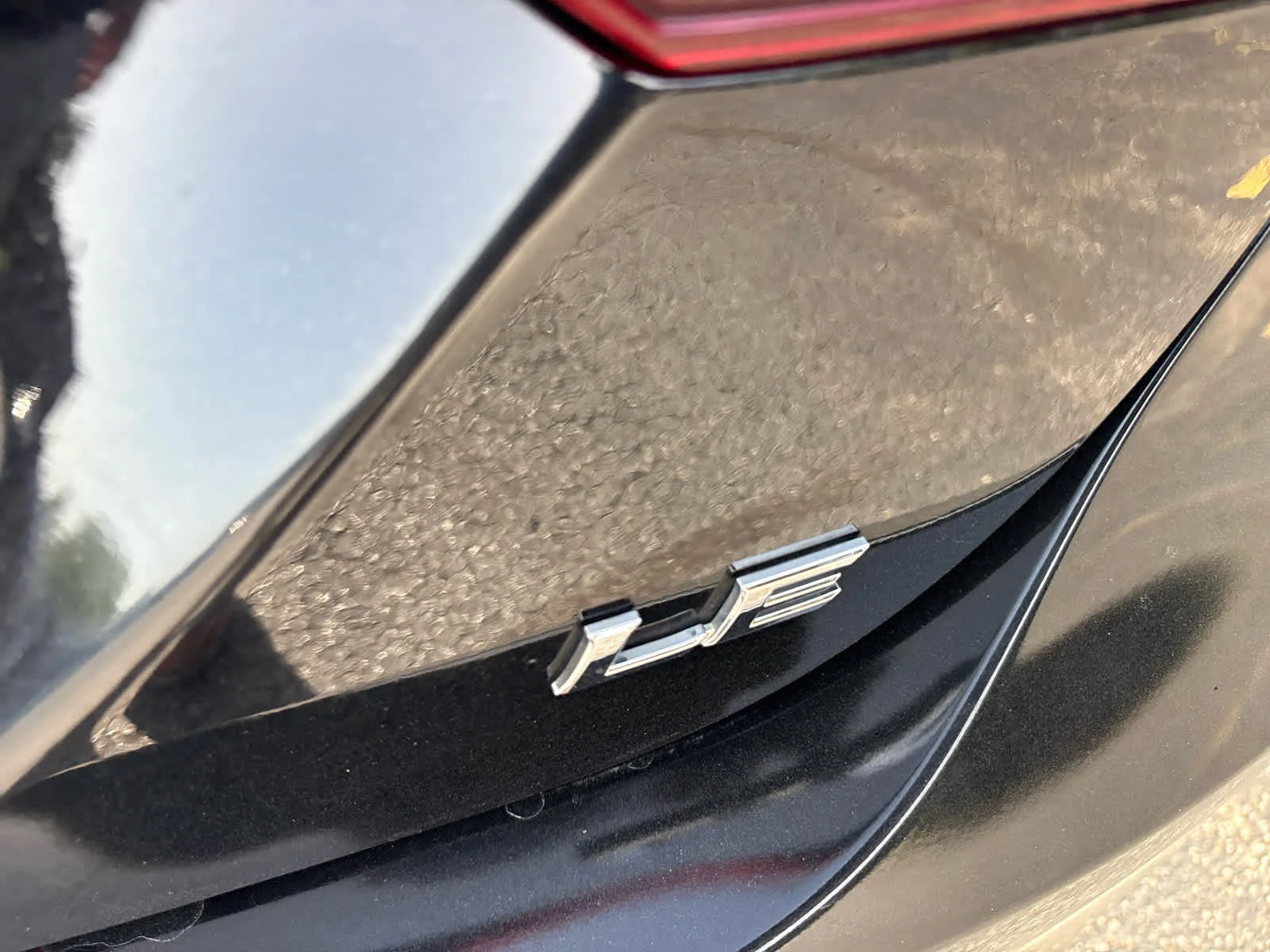 Used 2019 Midnight Black Metallic Toyota LE image 19