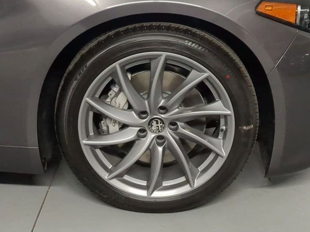 2025 Alfa Romeo Giulia Base - Photo 9