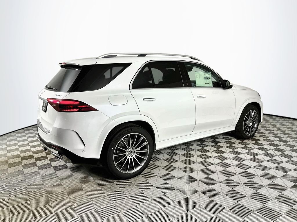 New 2026 MANUFAKTUR Moonlight White Metallic Mercedes-Benz GLE 450 image 7
