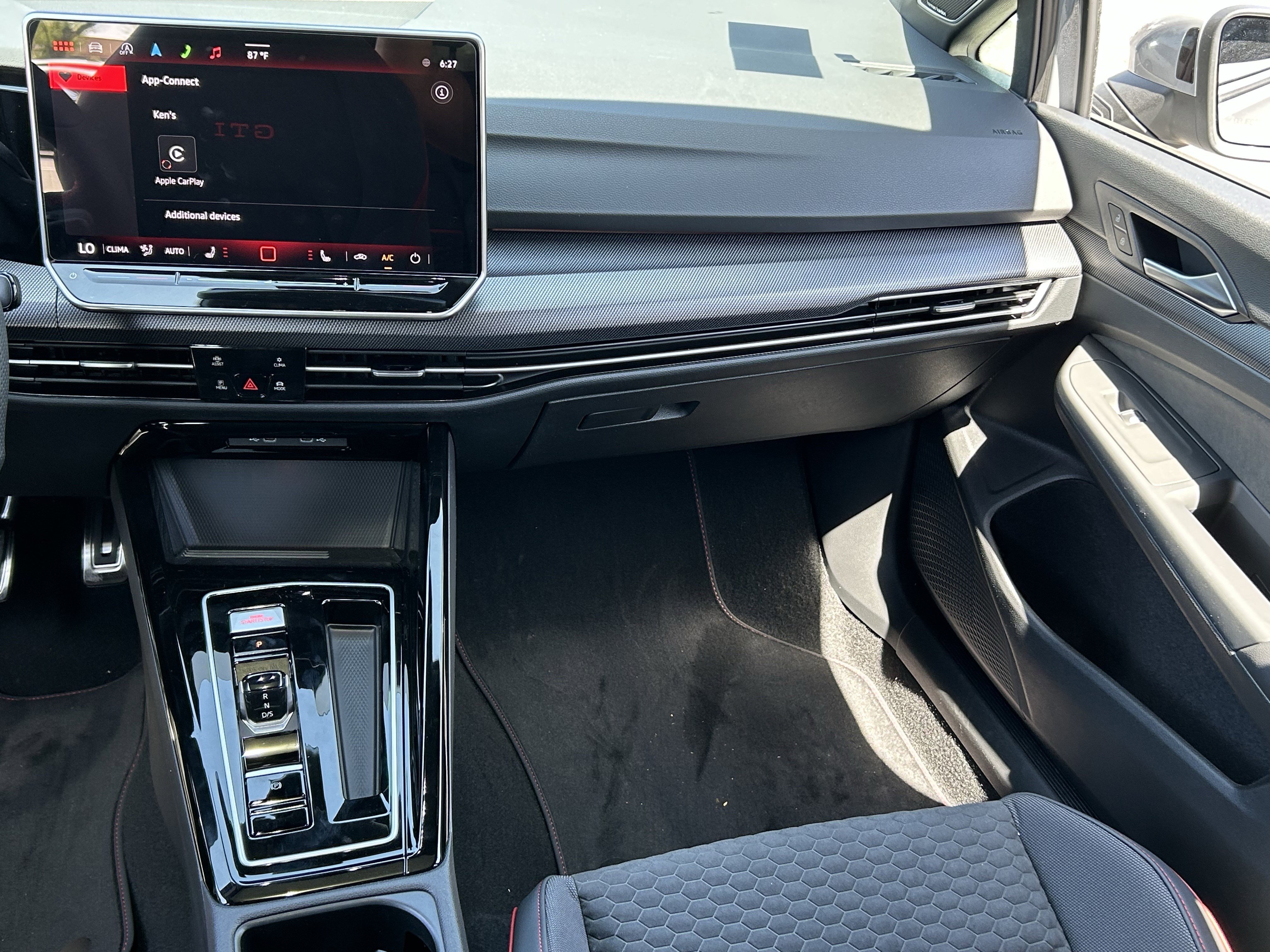New 2026 Moonstone Gray Volkswagen SE image 13