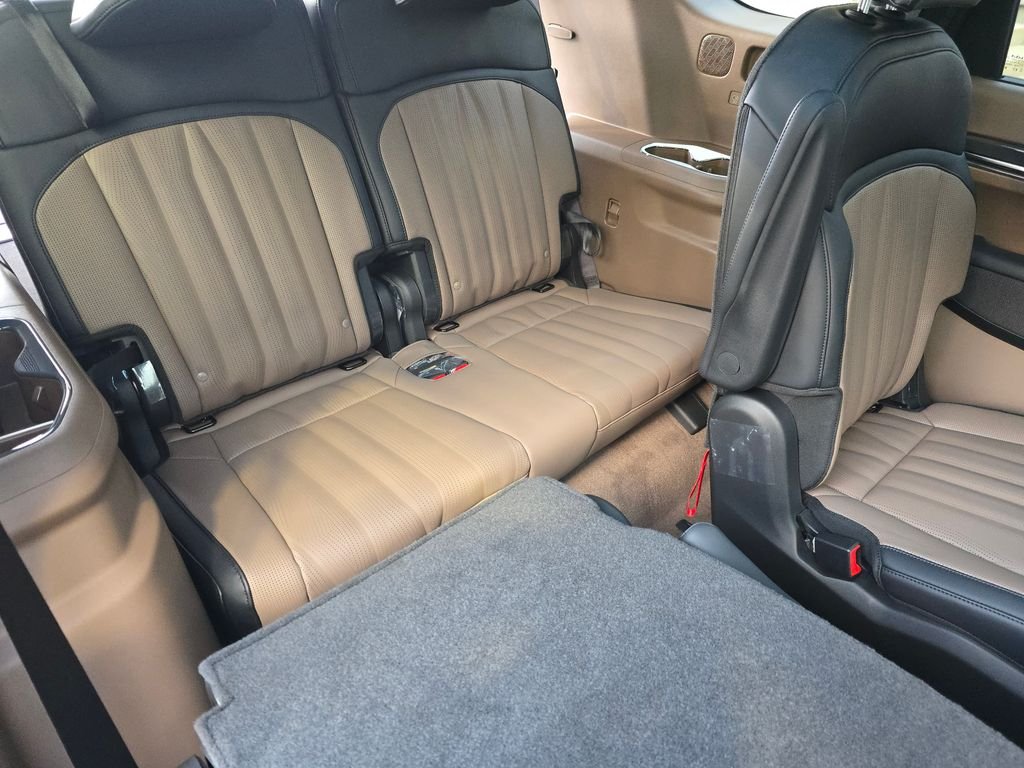 2026 Kia EV9 GT-Line - Photo 24