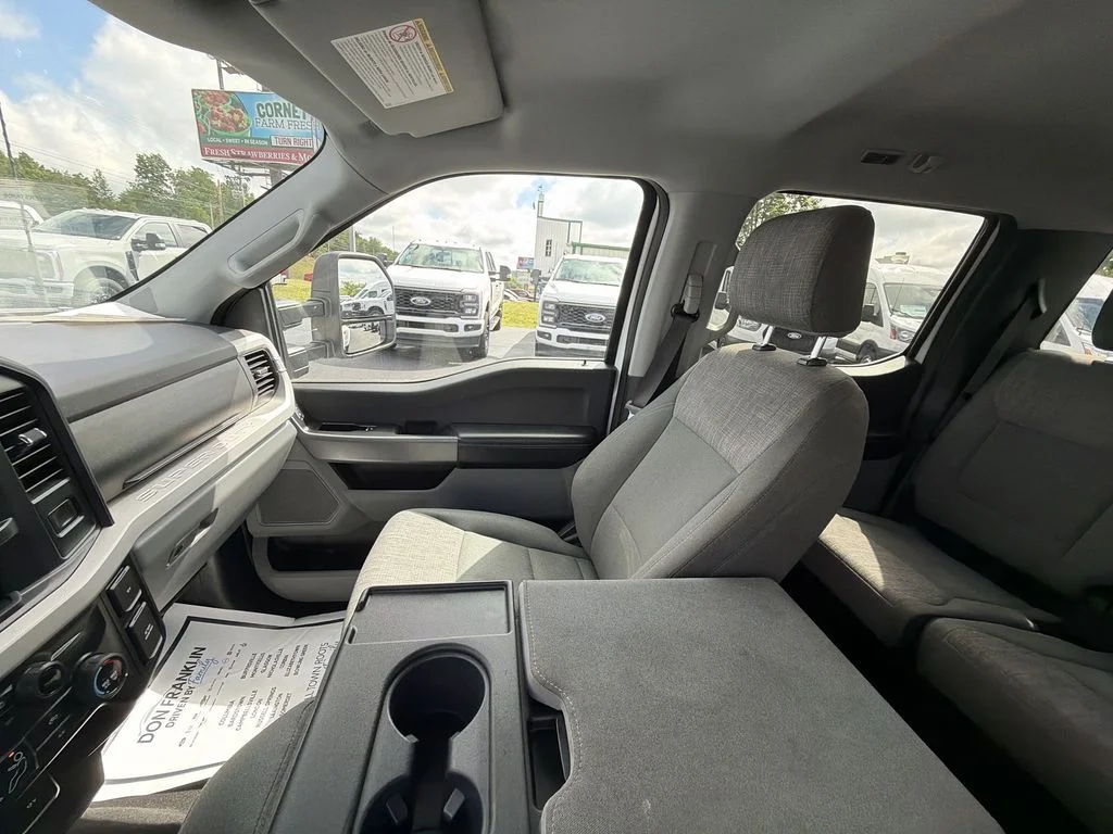 Used 2024 White Ford XLT image 11
