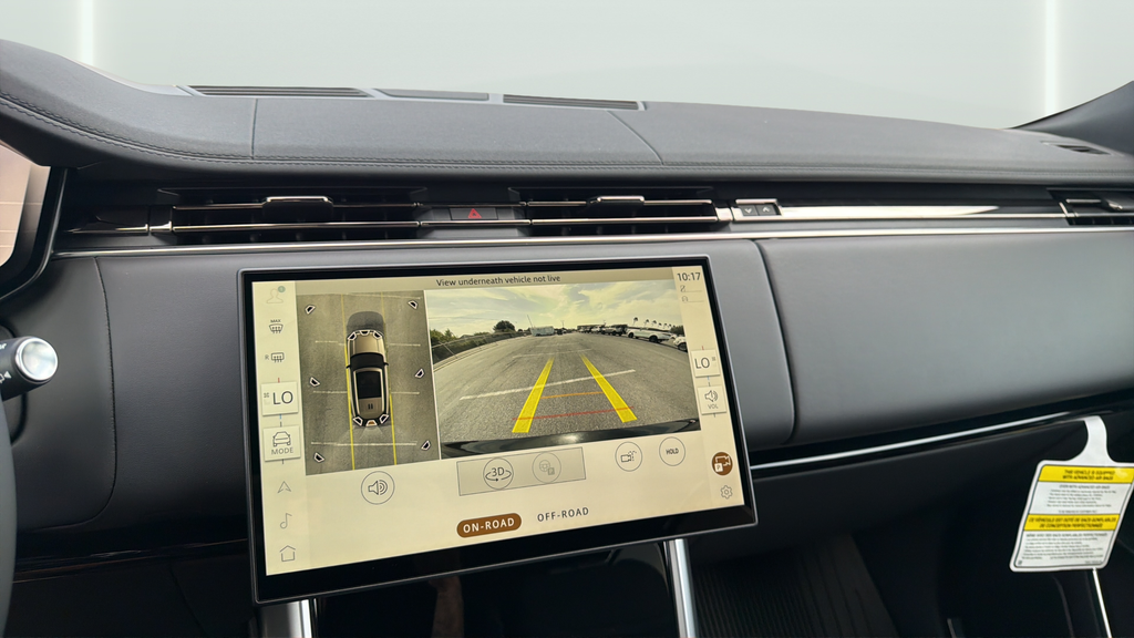 New 2026 Santorini Black Land Rover SE image 23
