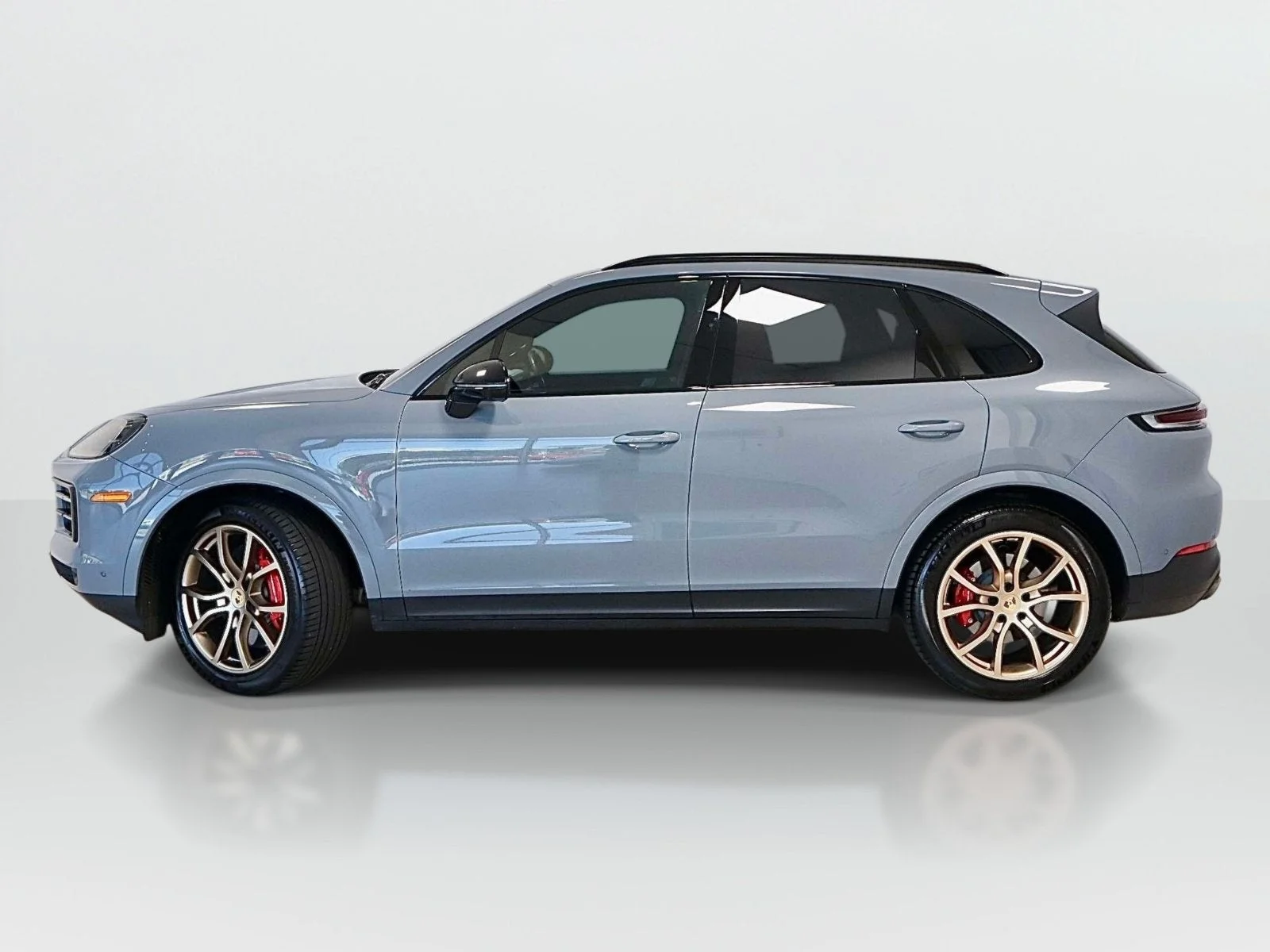 Used 2024 Arctic Grey Porsche S image 2