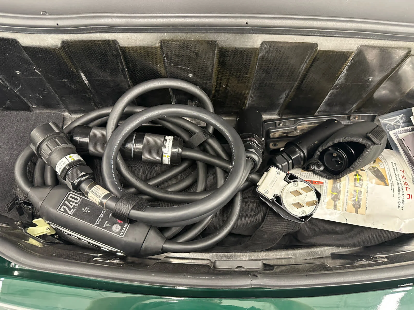 Used 2008 Racing Green Tesla  image 24