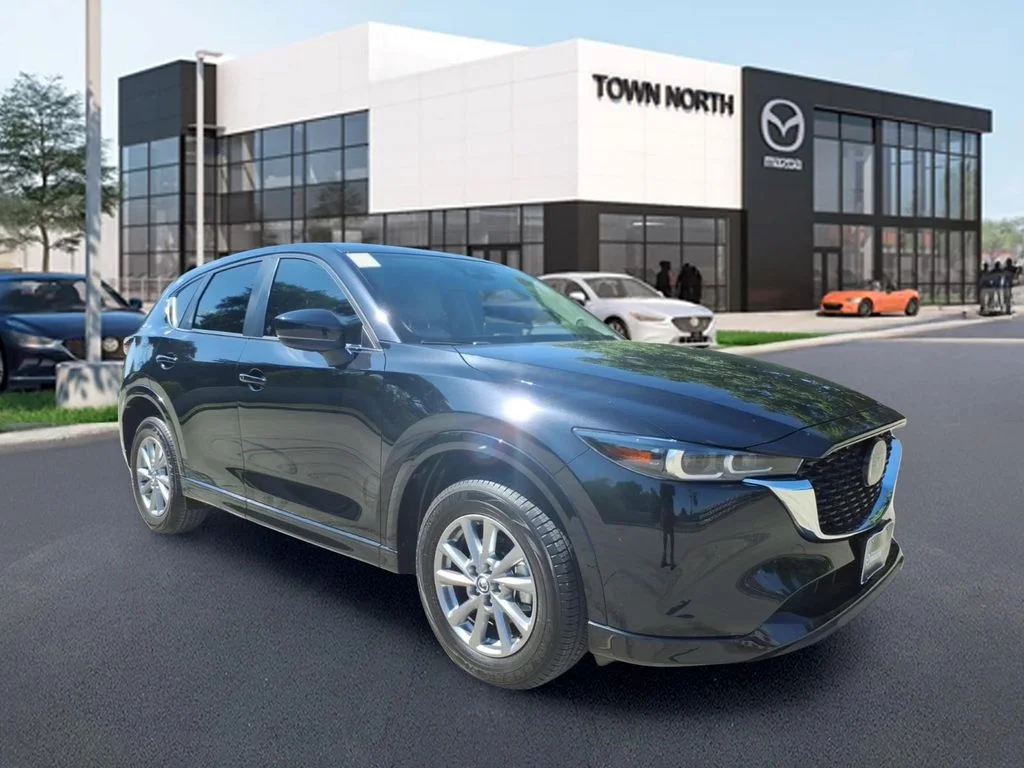 2025 Mazda CX-5 S Preferred package Auto AWD's photo