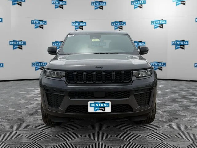 New 2026 Gray Jeep Altitude image 8