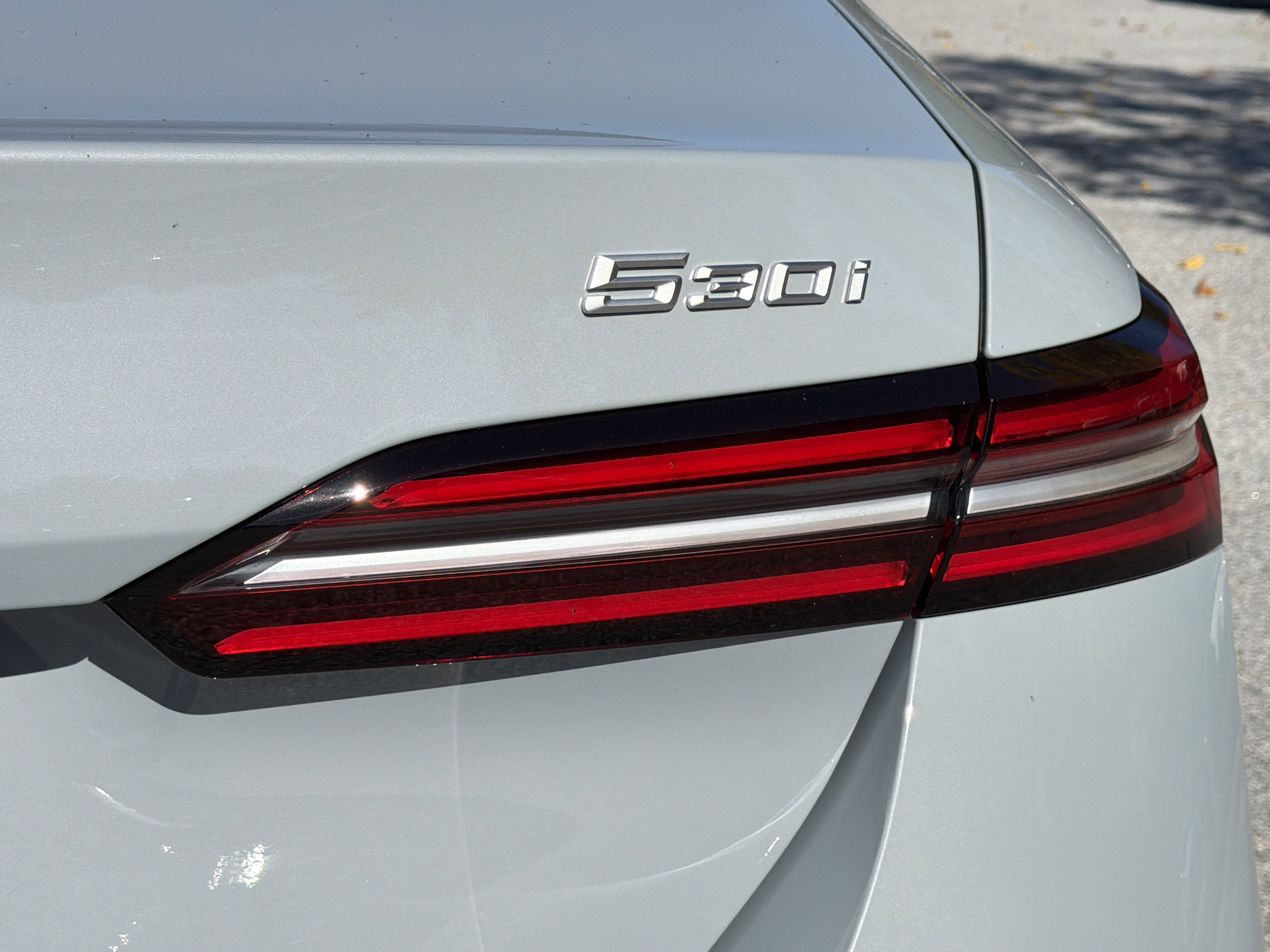 2026 BMW 5 Series 530i - Photo 27