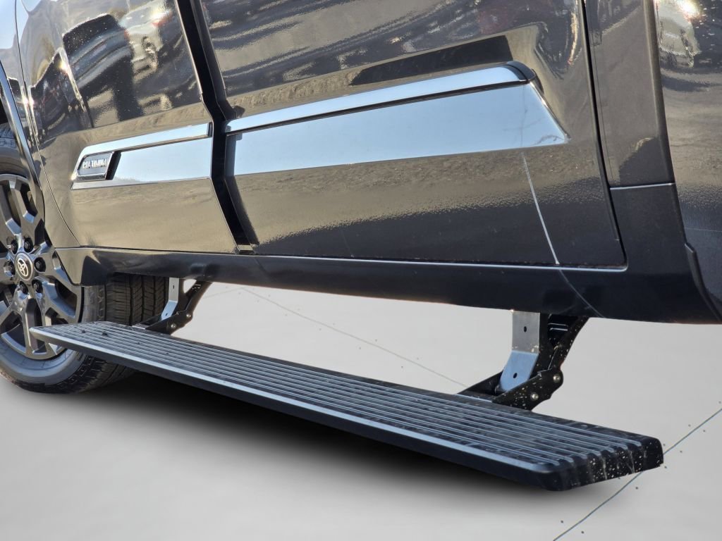 New 2026 Magnetic Gray Metallic Toyota Platinum image 32