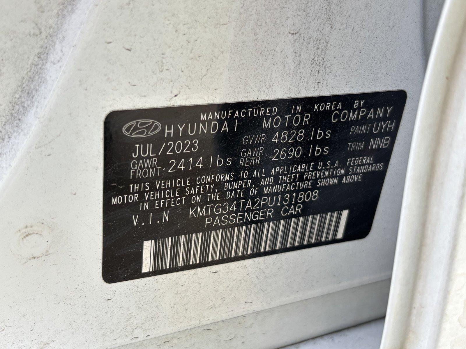 Used 2023 Uyuni White Genesis 2.0T image 7