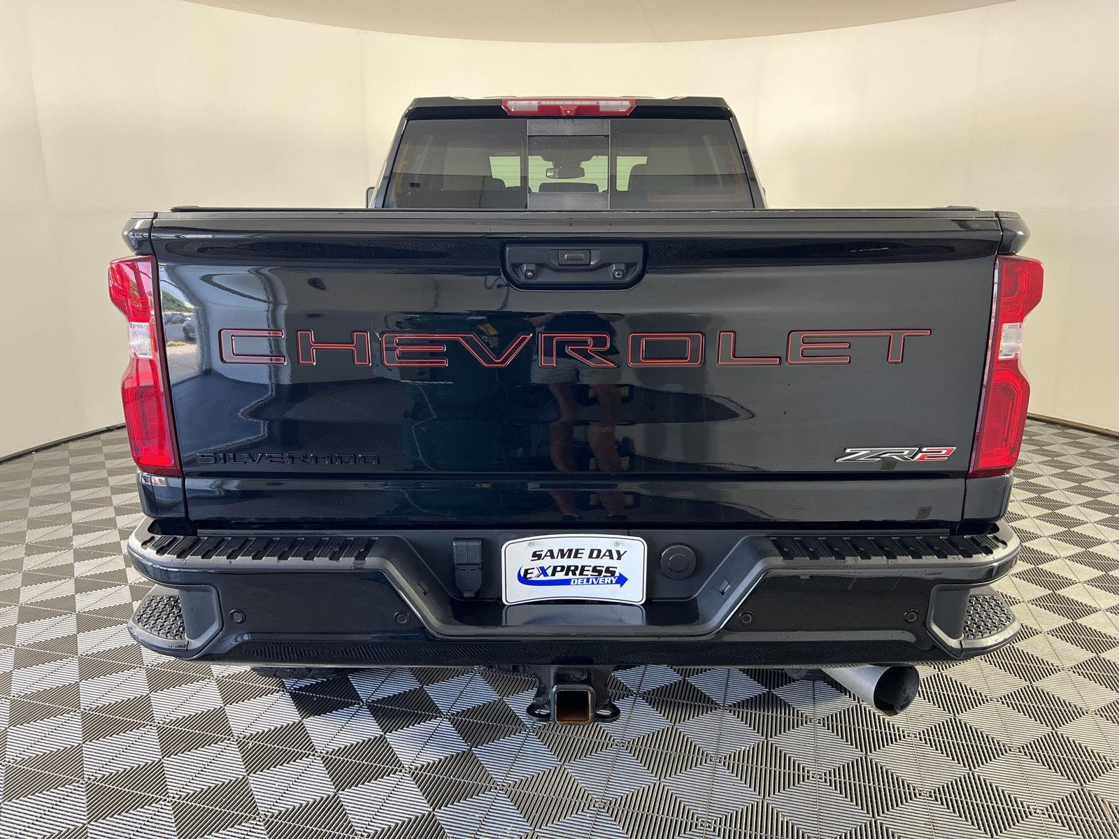 Used 2024 Black Chevrolet ZR2 image 28