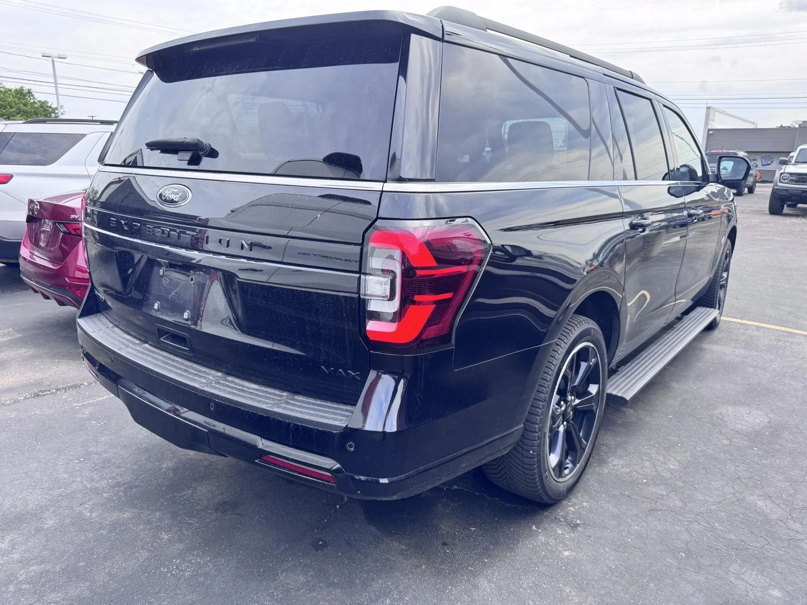 Used 2022 Agate Black Ford Limited image 4