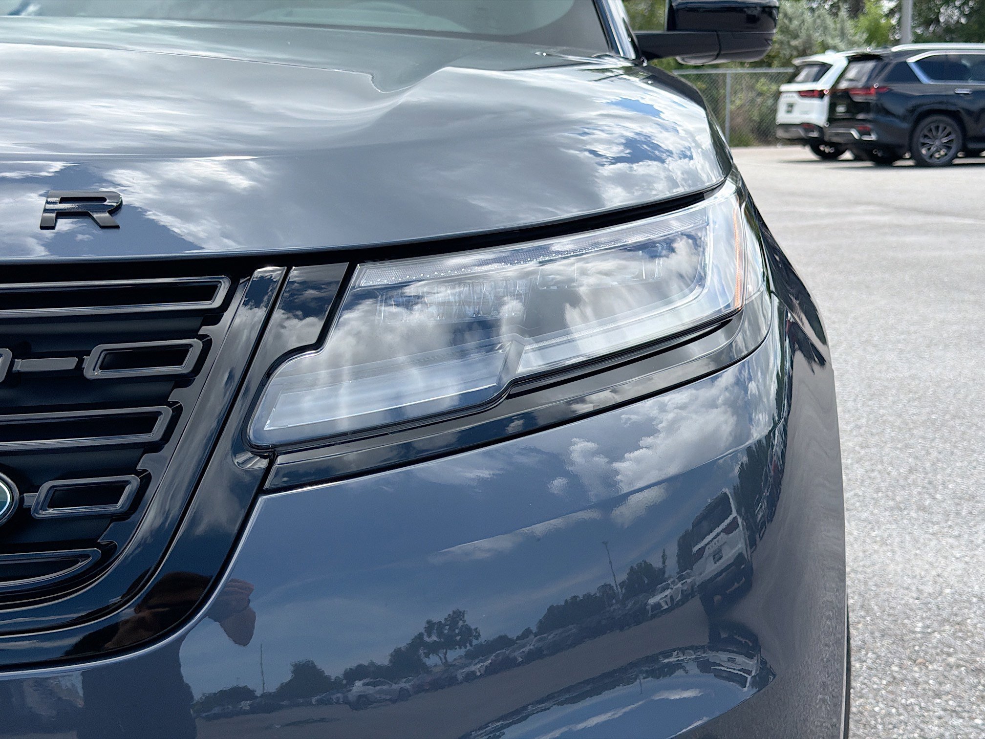 New 2026 Varesine Blue LAND ROVER  image 9