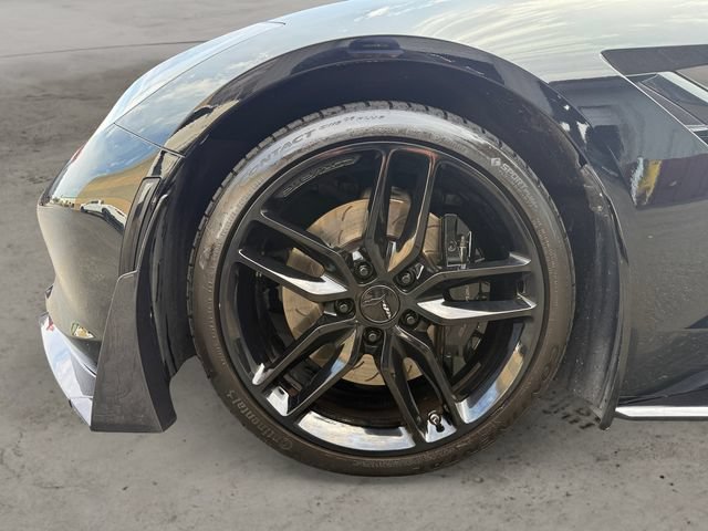 Used 2019 Black Chevrolet Z51 2LT image 9