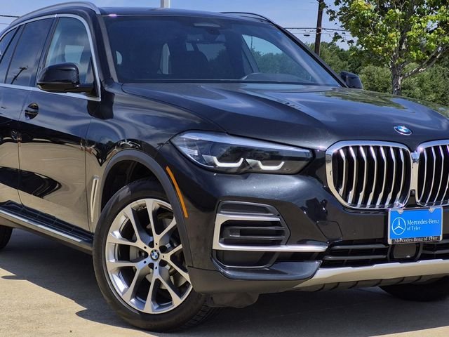 Used 2023 Black Sapphire Metallic BMW xDrive40i image 7