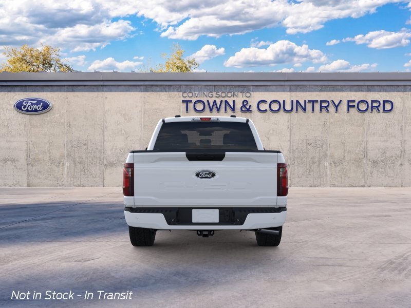 New 2026 Oxford White Ford XLT image 5