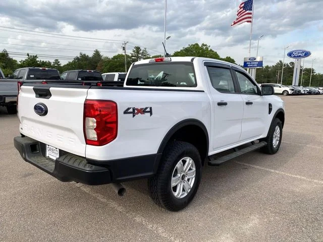Used 2025 White Ford XL image 3
