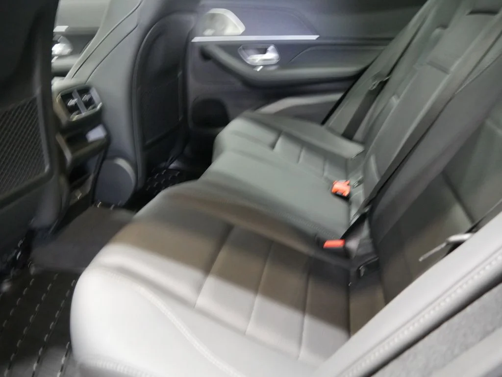 Certified Used 2026 Black Mercedes-Benz GLE 350 image 19