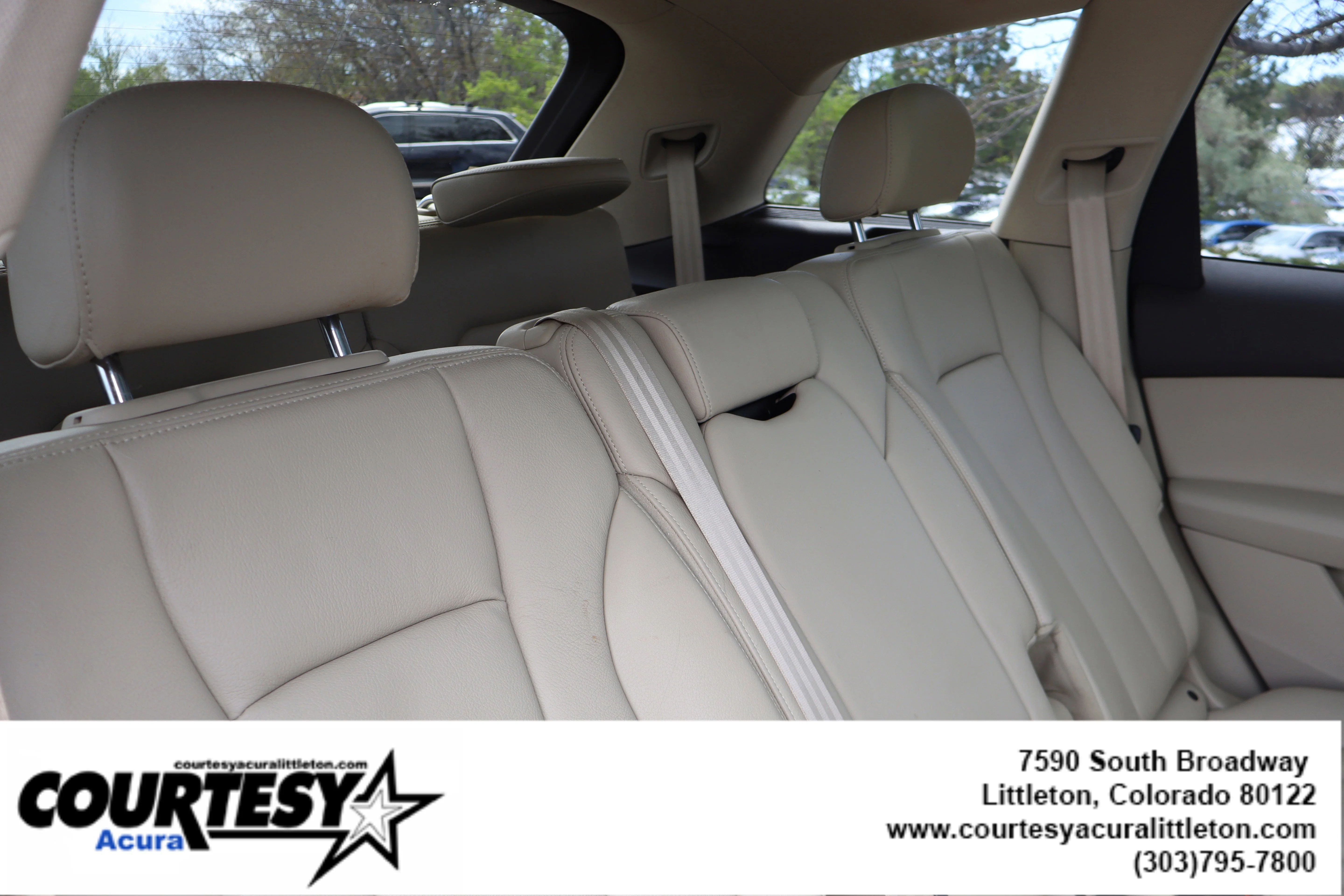 Used 2018 White Audi Premium Plus image 30