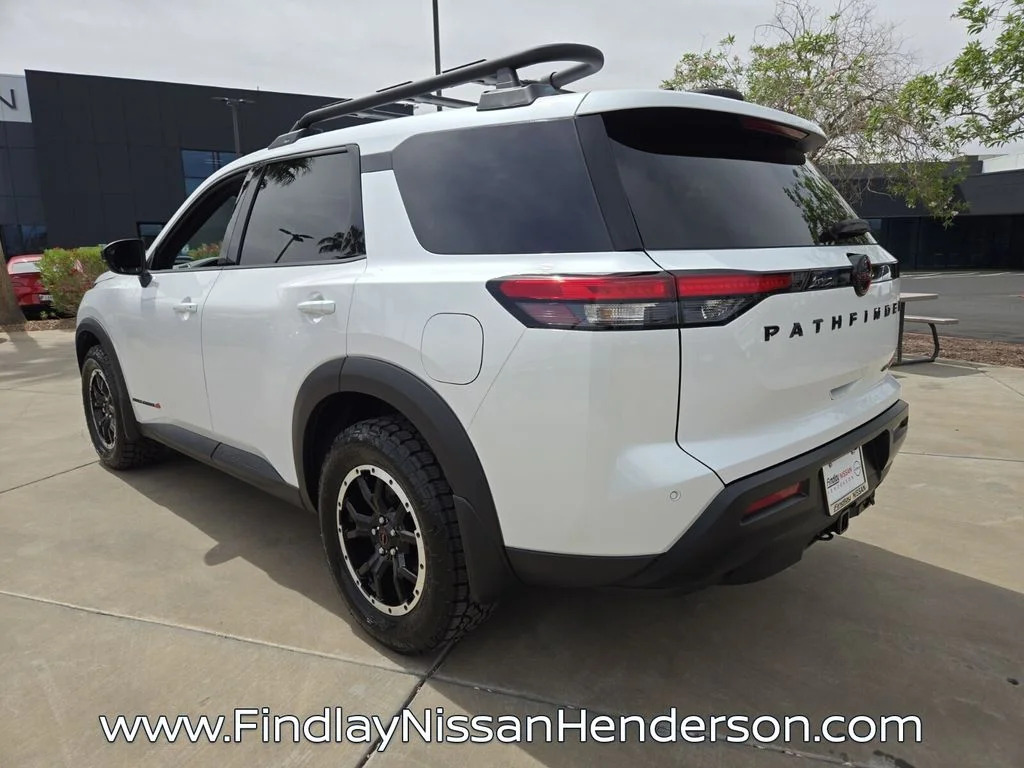 New 2026 Everest White Pearl TriCoat Nissan Rock Creek® image 5