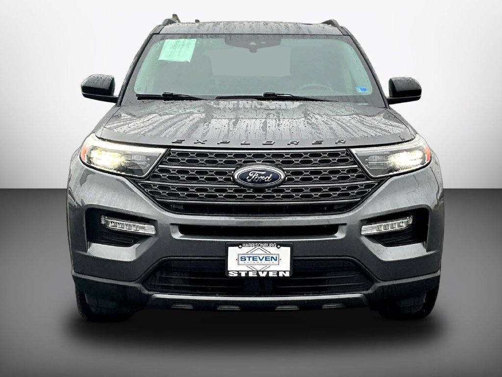 Used 2023 Gray Ford XLT image 2