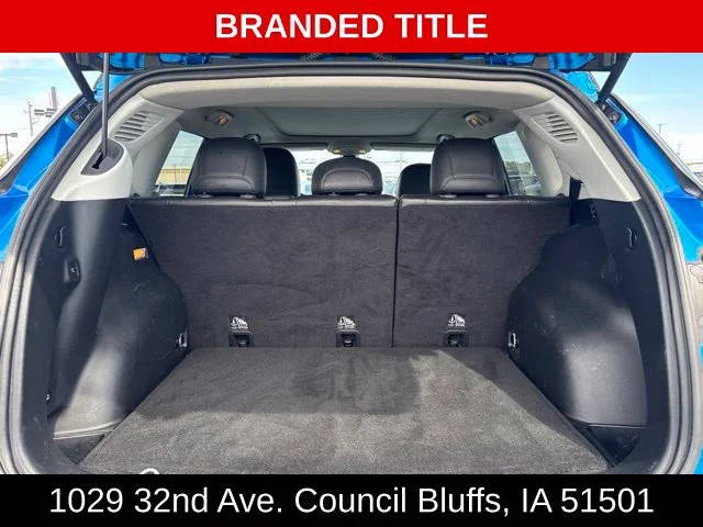 Used 2018 Blue Jeep Limited image 11