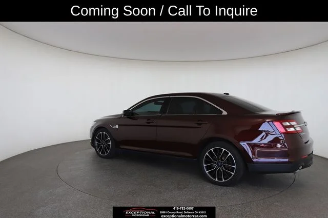 Used 2018 Red Ford SEL image 21