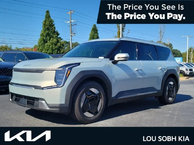 New 2026 Ivory Silver Kia Wind AWD image 1