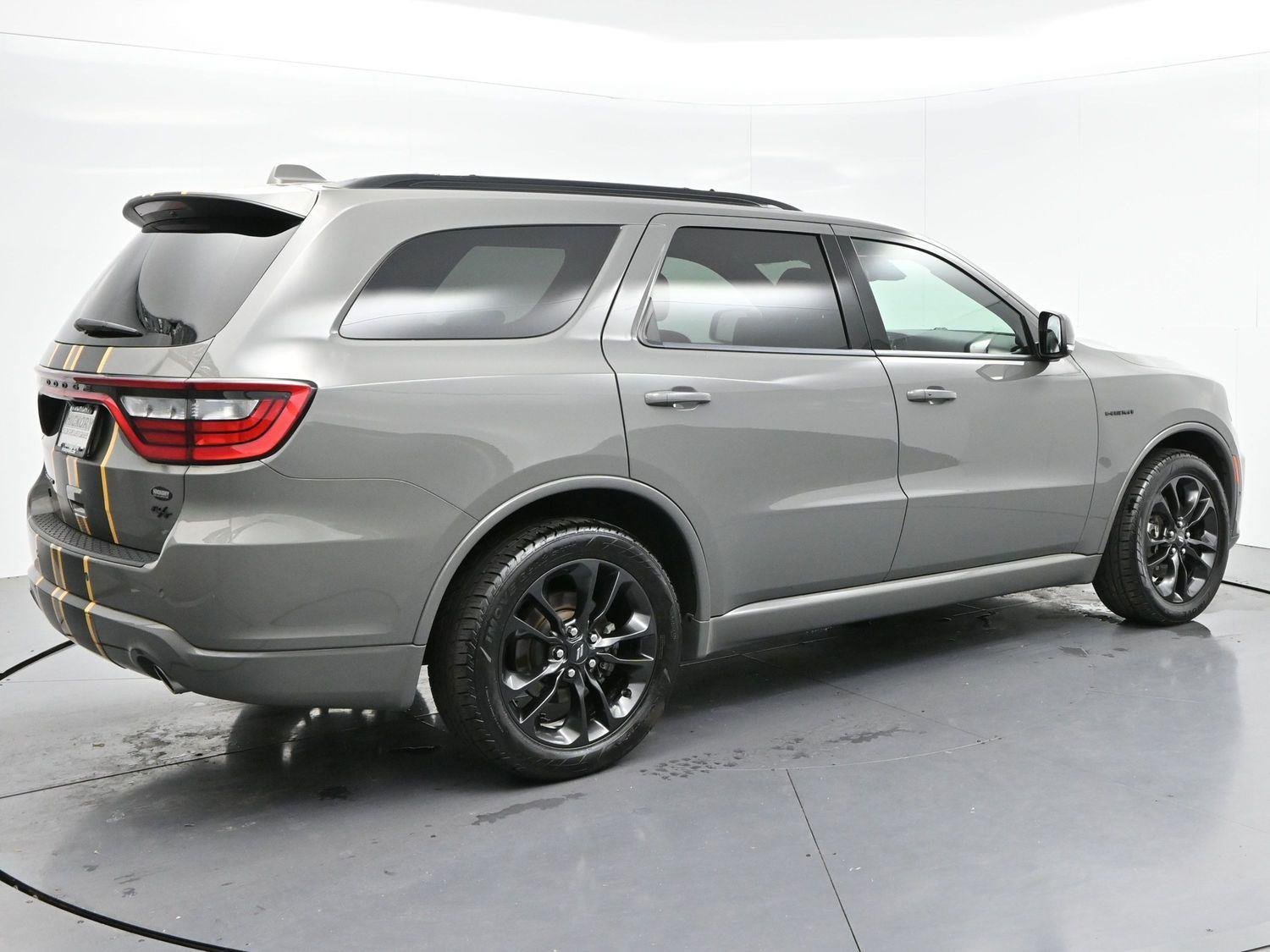 Used 2022 Destroyer Gray Clearcoat Dodge Orange Sport image 7