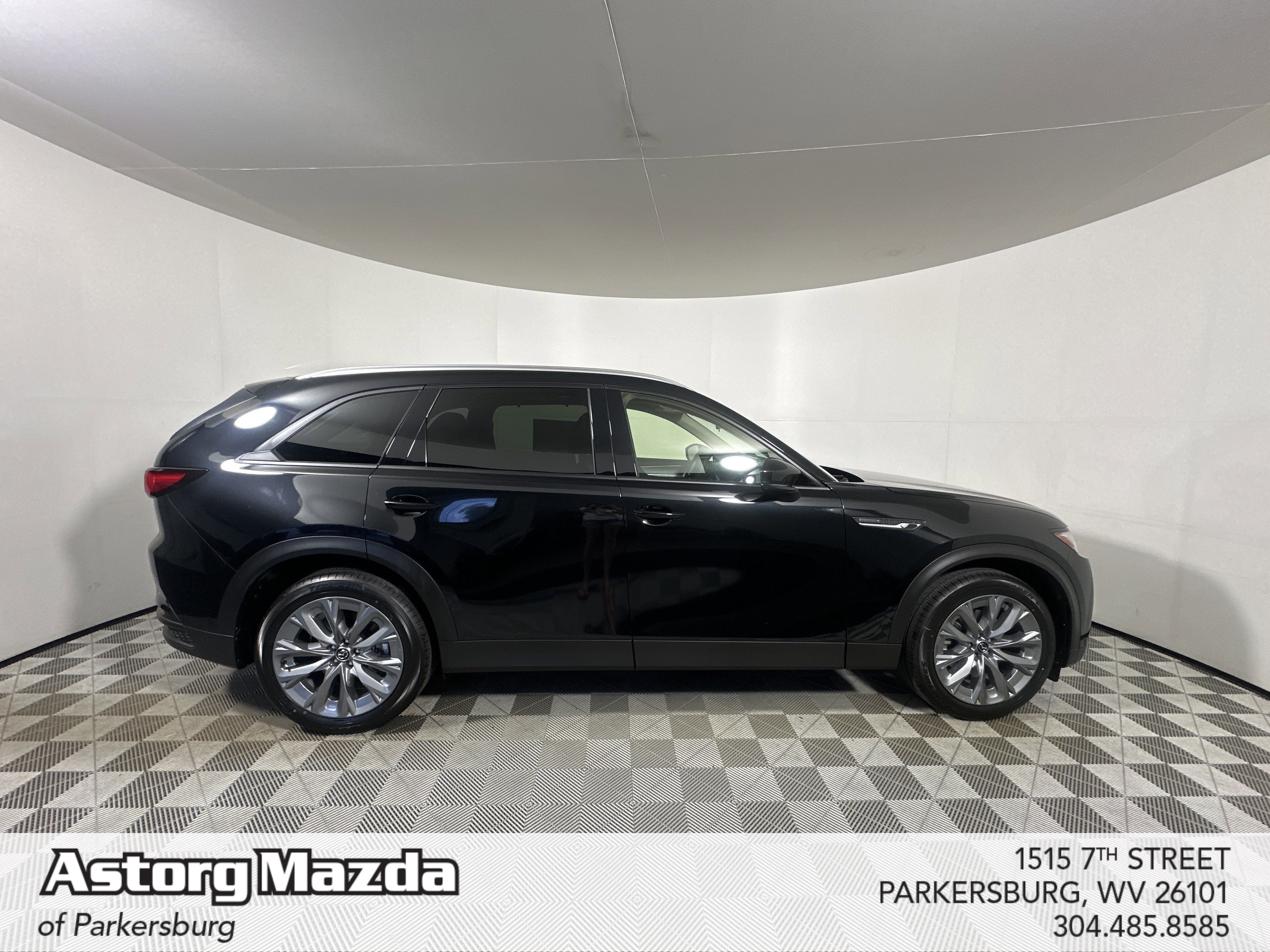 New 2026 Jet Black Mica Mazda 3.3 Turbo Preferred AWD image 8