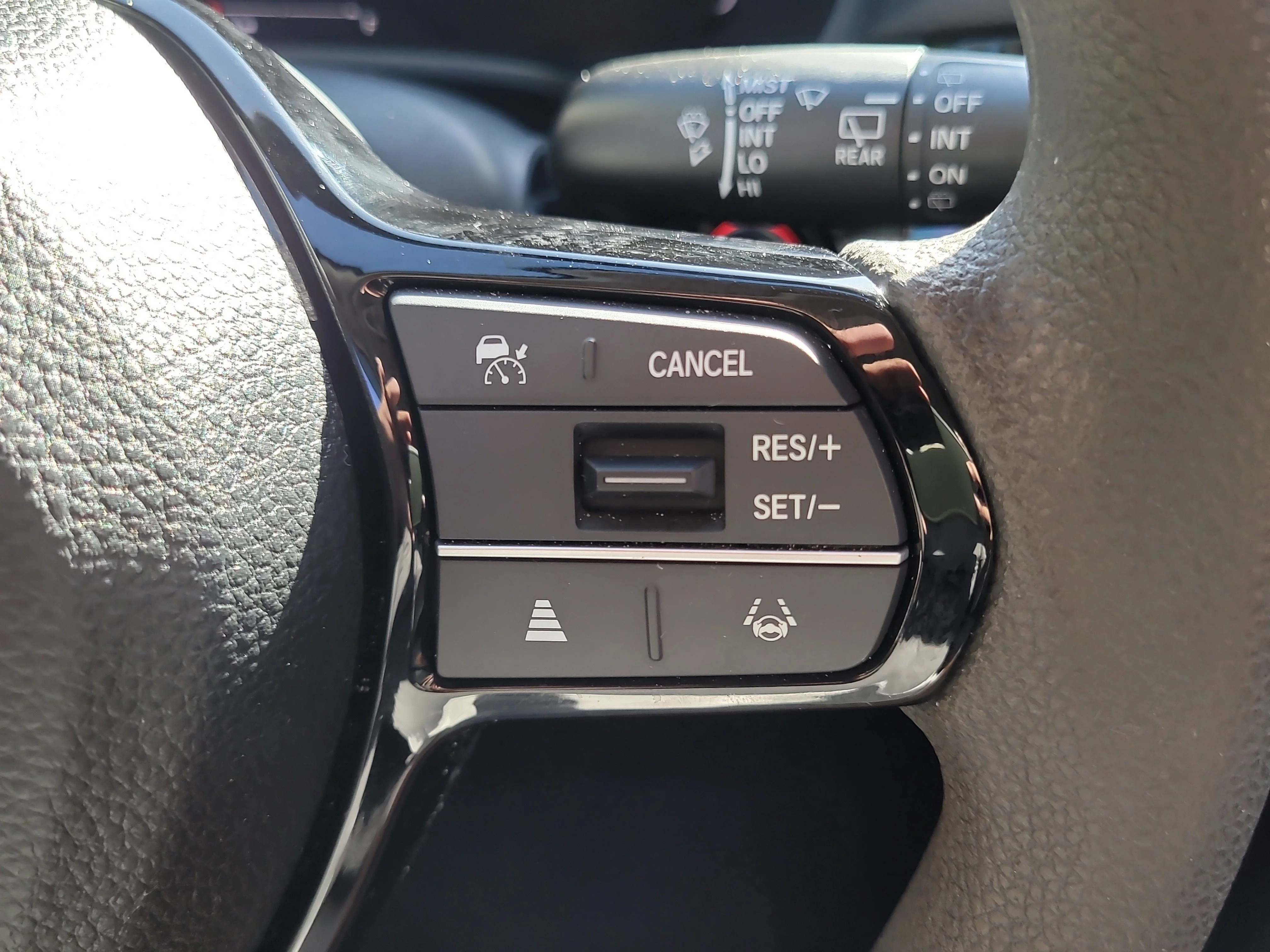 Used 2023 Meteorite Gray Metallic Honda LX image 26