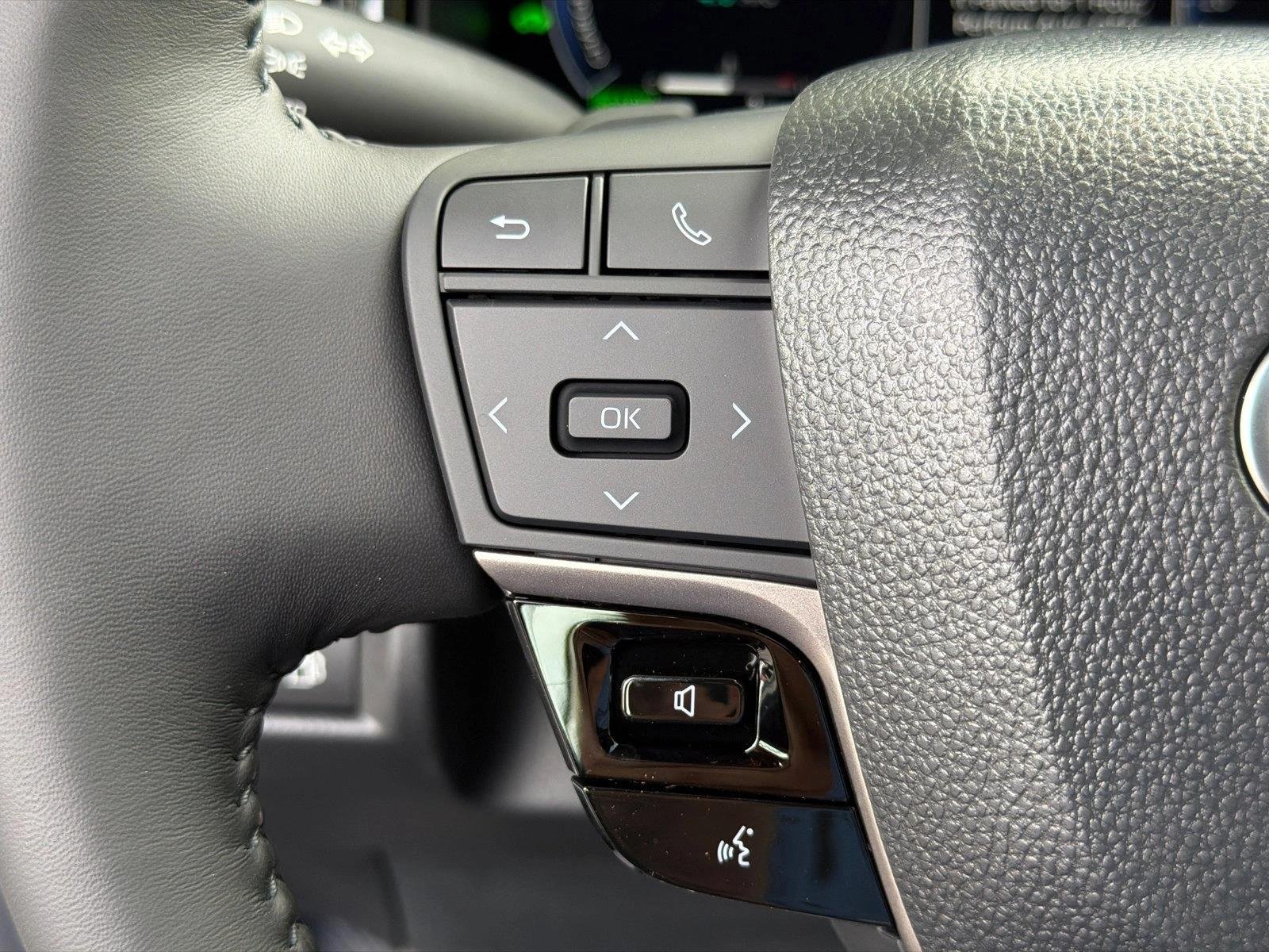 New 2026 Wind Chill Pearl Toyota XSE image 24