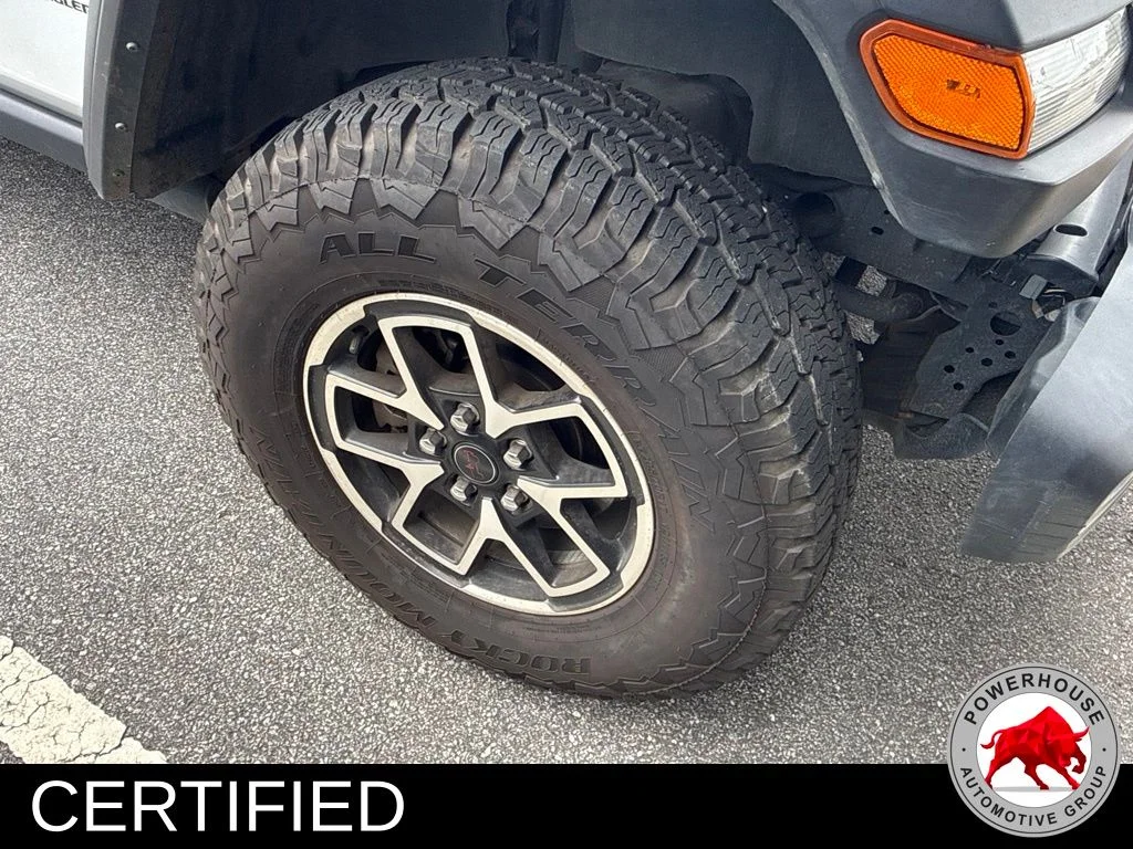 Used 2024 White Jeep Rubicon image 5