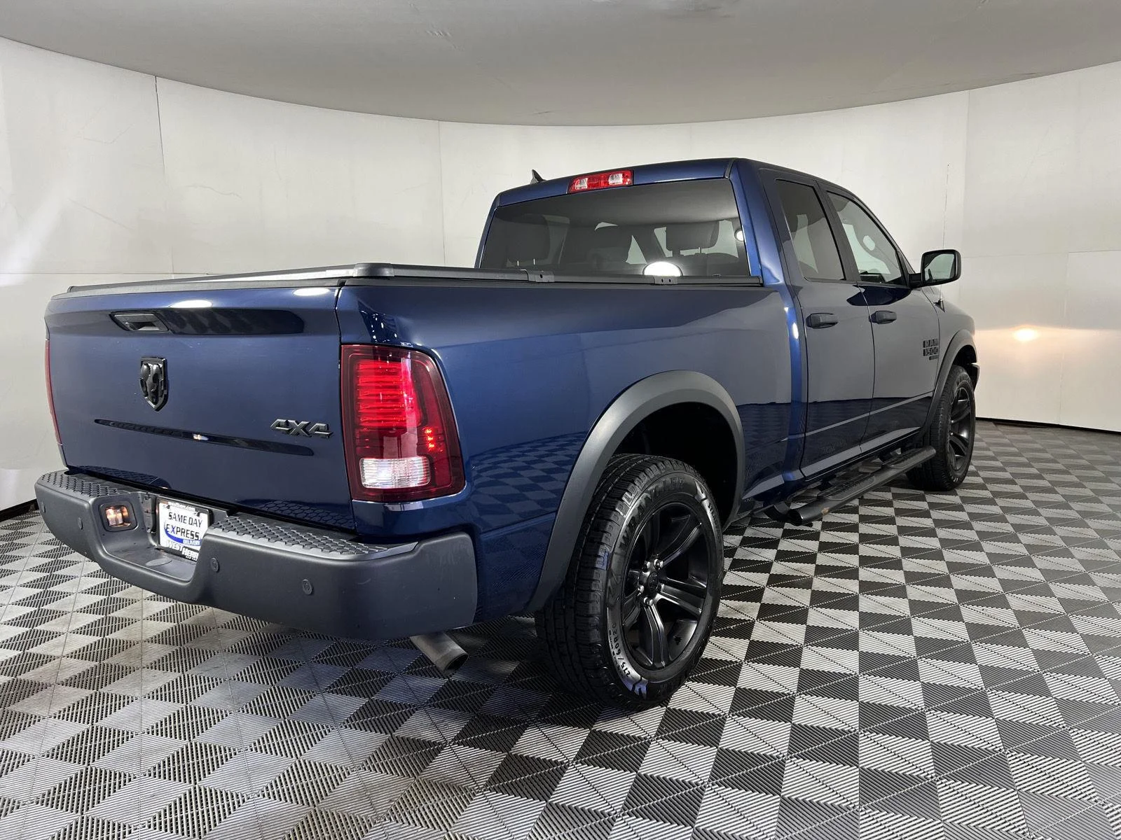 Used 2021 Patriot Blue Pearlcoat Ram Warlock image 26