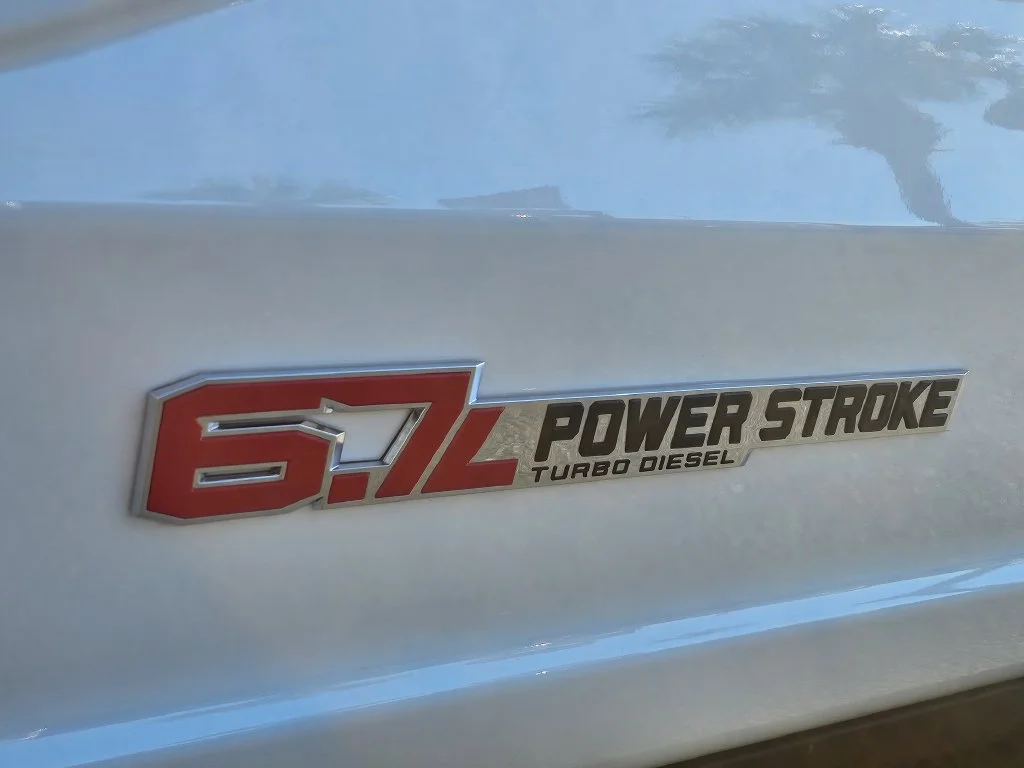 New 2027 White Ford Platinum image 27