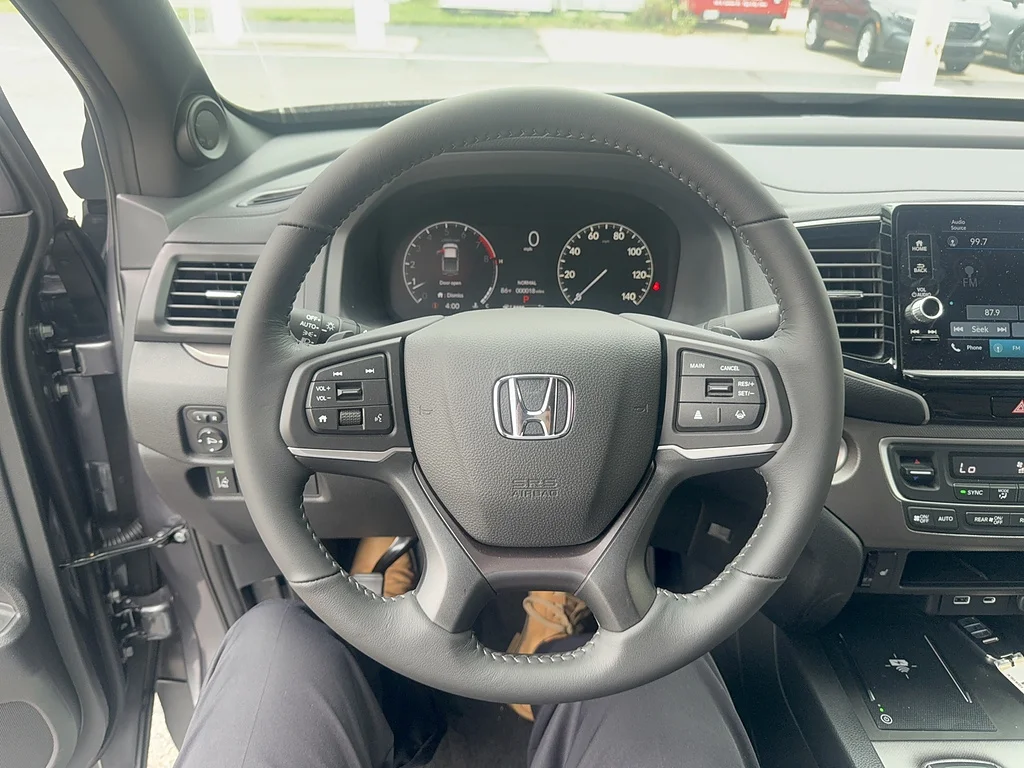 New 2026 Modern Steel Metallic Honda RTL image 13