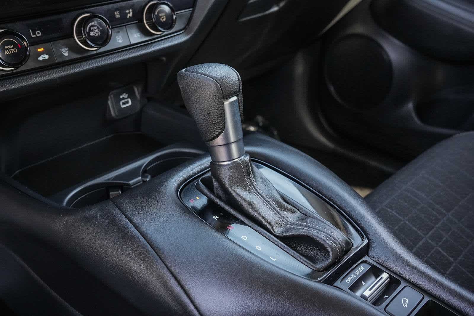 Used 2025 Black Honda LX image 19