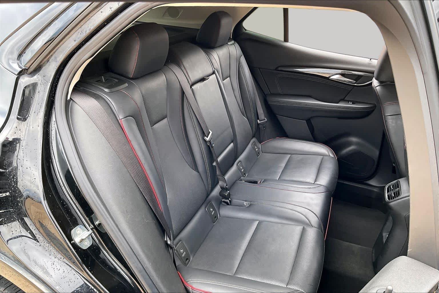 Used 2023 Ebony Twilight Metallic Buick Essence image 18