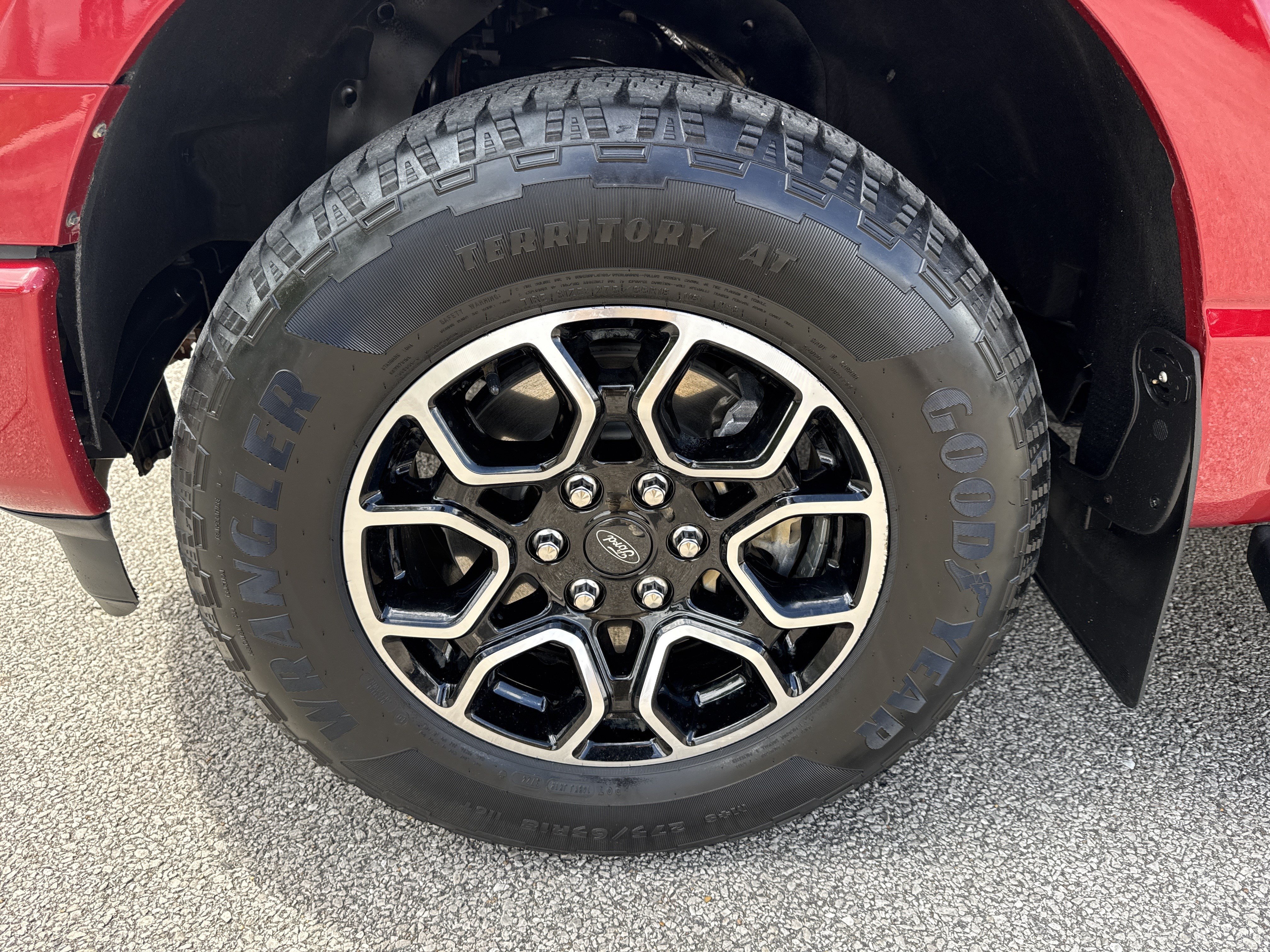 Used 2022 Red Ford XLT image 11